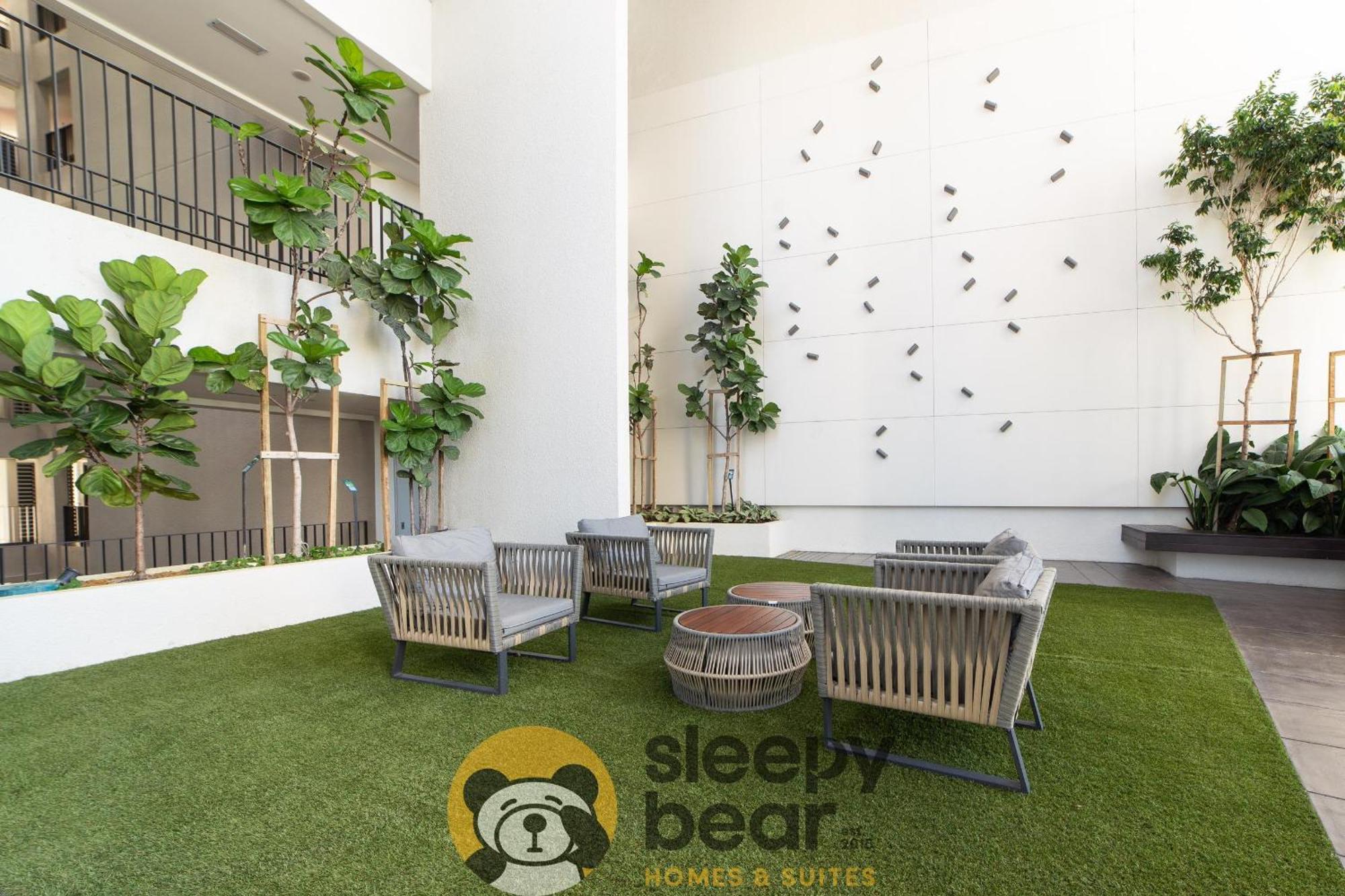 Highpark Suites Kelana Jaya, Petaling Jaya By Sleepy Bear Exterior foto