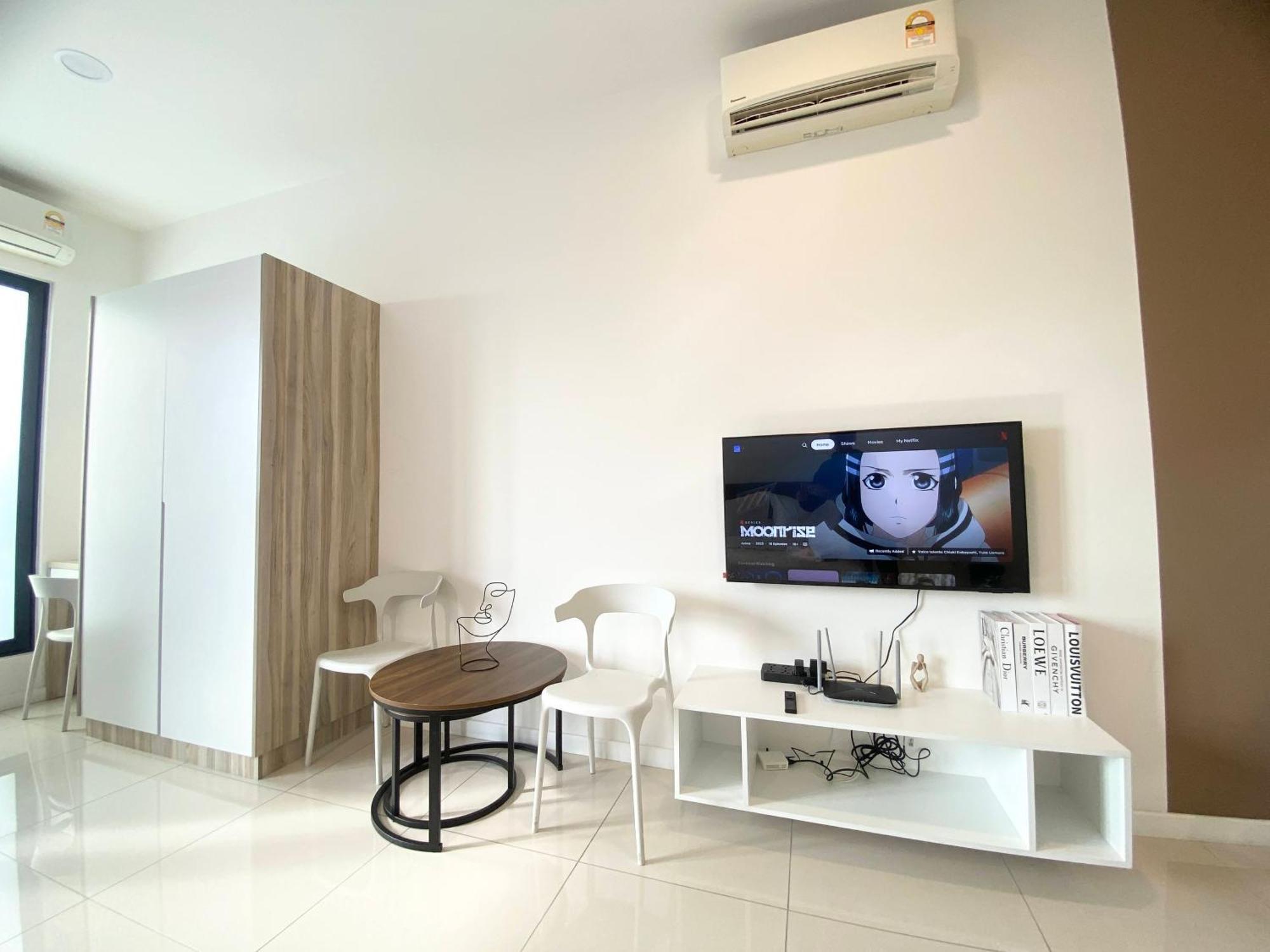 Highpark Suites Kelana Jaya, Petaling Jaya By Sleepy Bear Exterior foto